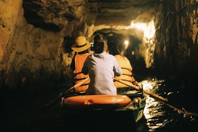 Ninh Binh Luxury Day Tour to Hoa Lu Trang An Mua Cave Max 9Pax - What the itinerary feels like in motion (stop by stop)