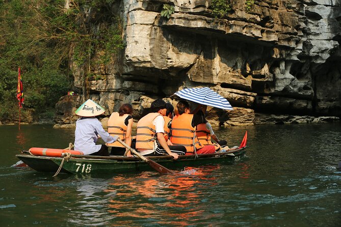 Ninh Binh luxury Day trip to Mua Cave, Tam Coc, Bich Dong, Boat & Bike - Bich Dong Pagoda: the cultural break in the middle of scenery