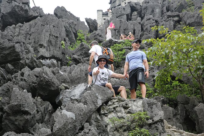 Ninh Binh luxury Day trip to Mua Cave, Tam Coc, Bich Dong, Boat & Bike - Guide style and small-group comfort: why eight people matter