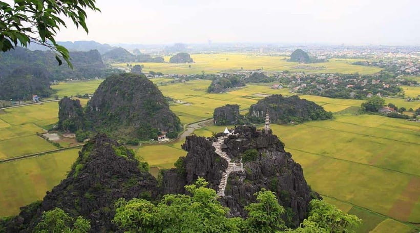 Ninh Binh : Mua Cave, Bai Dinh Pagoda, and Trang An Day Tour - Mua Cave and Ngoa Long: stairs, views, and the best use of your time