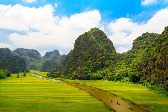 Ninh Binh One Day Tour To Visit Hoa Lu, Tam Coc, Mua Cave - Key things that make this Ninh Binh day tour work