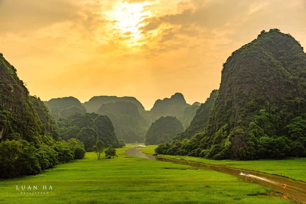 Ninh Binh Private: Hoa Lu & Tam Coc & Bich Dong & Mua Caves - Price and value: is $132 per person a good deal?