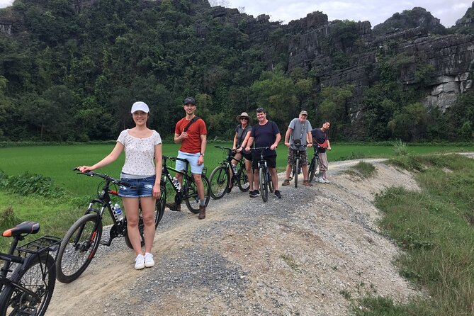 Ninh Binh Private Tour to Mua Cave Trang An Grottoes From Hanoi - Price and value: what $160 buys you (and what it doesn’t)