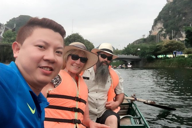 Ninh Binh Small Group 1 Day Tour: Hoa Lu, Tam Coc, and Mua Cave - Buffet lunch and timing: where the day is won