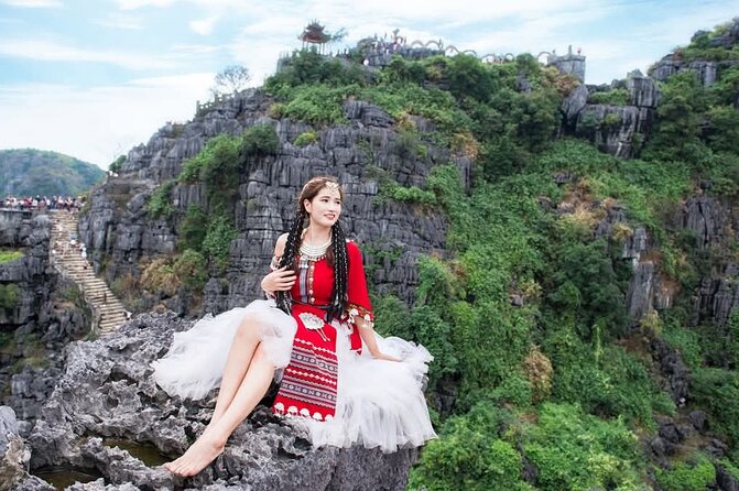 Ninh Binh Tour from Hanoi for 6-9 Pax/tour by DCar Limousine - Trang An Landscape Complex: Ha Long Bay on land, with caves and rivers