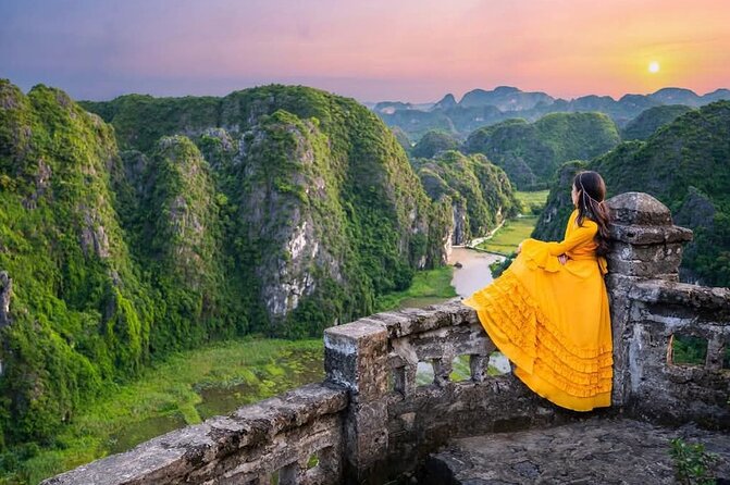 Ninh Binh Tour from Hanoi for 6-9 Pax/tour by DCar Limousine - Getting from Hanoi: the 7:30 pickup and comfortable flow
