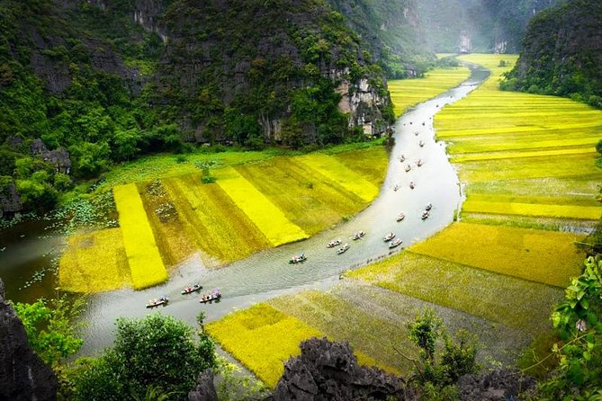 Ninh Binh Tour Hoa Lu Tam Coc Full Day: Biking,Boating,Tickets,Lunch, Limousine - Biking after the boat: how to get more than just pictures