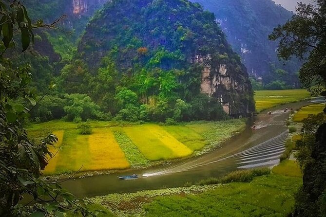 Ninh Binh Tour Hoa Lu Tam Coc Full Day: Biking,Boating,Tickets,Lunch, Limousine - How long is the day, and where it can feel long