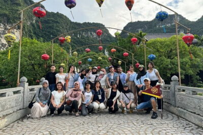 Ninh Binh Trang An Bai Dinh and Mua Cave Trip From Hanoi - Trang An grottoes by bamboo boat: UNESCO scenery and that cave-movie connection