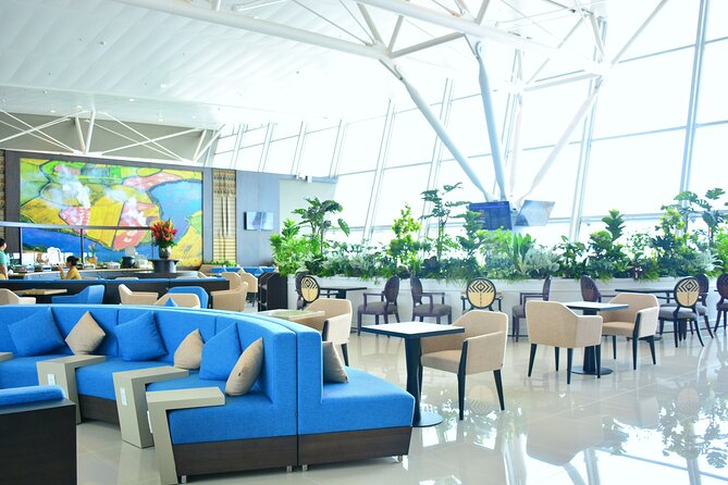 Noi Bai International Airport Business Lounge - Inside the Lounge: Quiet Seating, Clean Space, and Runway Views