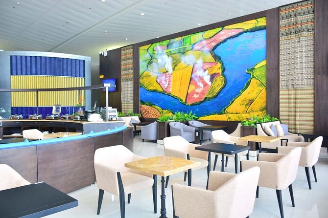 Noi Bai International Airport Business Lounge - Food and Drinks: Premium Meals, Snacks, and a Solid Bar