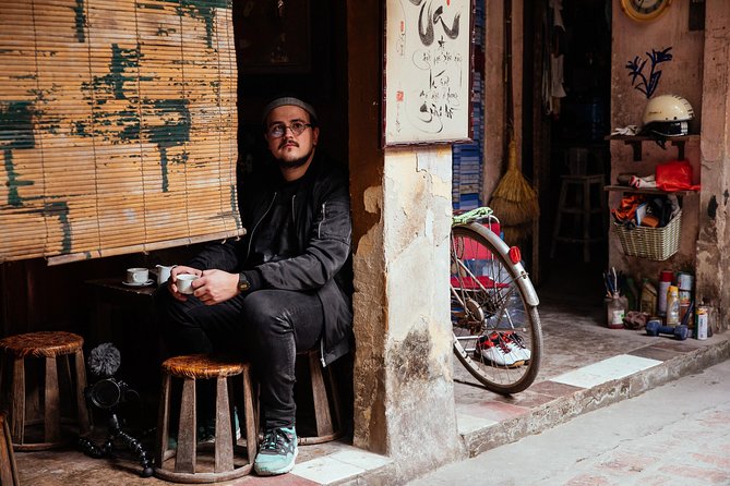 Off the Beaten Track in Hanoi: Private City Tour - Nghĩa Tân Market: Real Buying Habits with a Local Lens