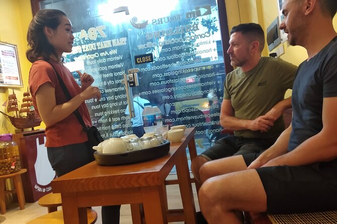 Old Quarter Hanoi Street Foods and Heritage Road Tour by Walking - Long Bien Bridge: a 100+ year landmark for photos and pause time