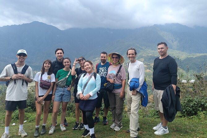 One Day Sapa Trekking to Lao Chai and Ta Van Villages - Ta Van Village: A Short 40-Minute Stop with Real Community Energy