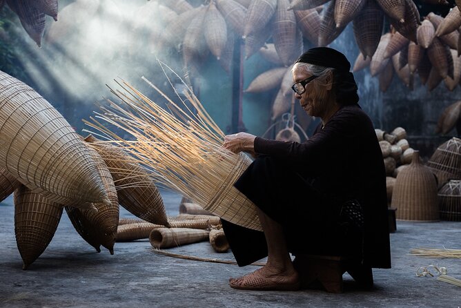 Photo Tour to Capture The Vanishing Craft of Making Fish Traps - Key moments to look for