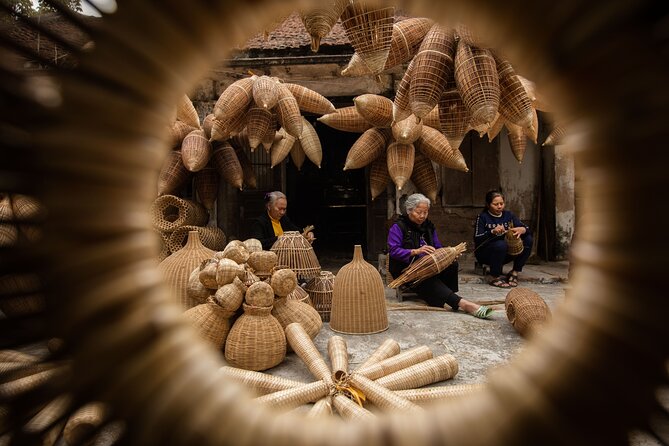 Photo Tour to Capture The Vanishing Craft of Making Fish Traps - How the craft-house setting improves your photos