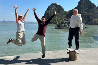 Private 1 Day Tour in Ha Long Bay with Private Cruise or Group - Động Thiên Cung Cave: stalactites, stalagmites, and the dragon visuals
