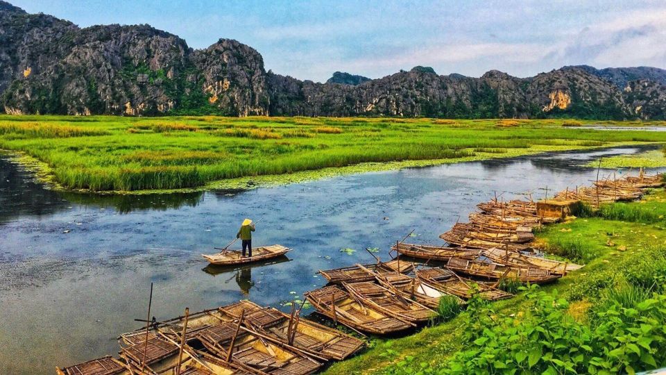Private Car/Bus Renting Hanoi - Ninh Binh - Halong - Sapa... - Timing and Transport: Start 8:00, Back Around 17:00