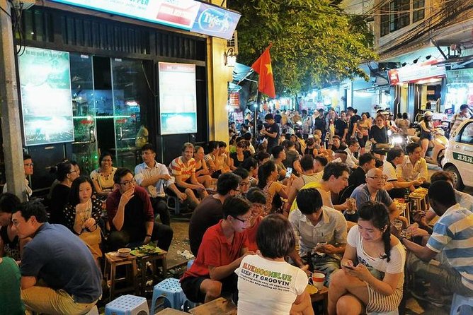 Private Evening Walking Tour - Cyclo & Water Puppet Show in Hanoi Old Quarter - Cyclo and Walking: The Best Hanoi Night Rhythm