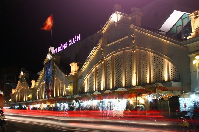 Private Evening Walking Tour - Cyclo & Water Puppet Show in Hanoi Old Quarter - French Quarter to Hoan Kiem Lake: Hanoi Lit Up for a Cyclo Ride