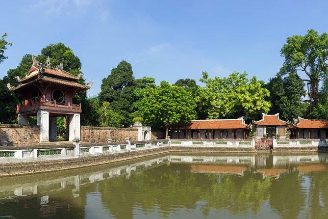 Private Experience Hanoi City, Food Street, Bat Trang Ceramic - Hoa Lo Prison: Learning Hanoi’s Layered Past