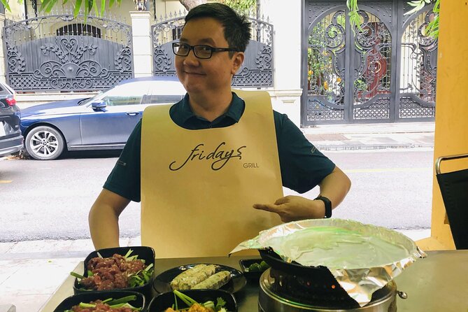 Private Food Tour: Standard, Gluten-Free or Vegetarian Options - Group discounts, mobile tickets, and pickup options