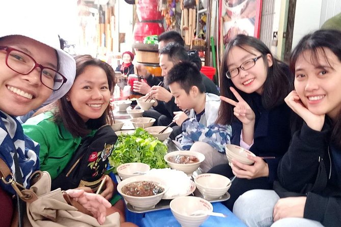 Private food tour with Real Foodie - Old Quarter start: quick allergy check and your first local bites