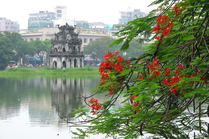 Private Hanoi City Discovery Full-Day Guided Tour - Temple of Literature and Hanoi’s learning legacy