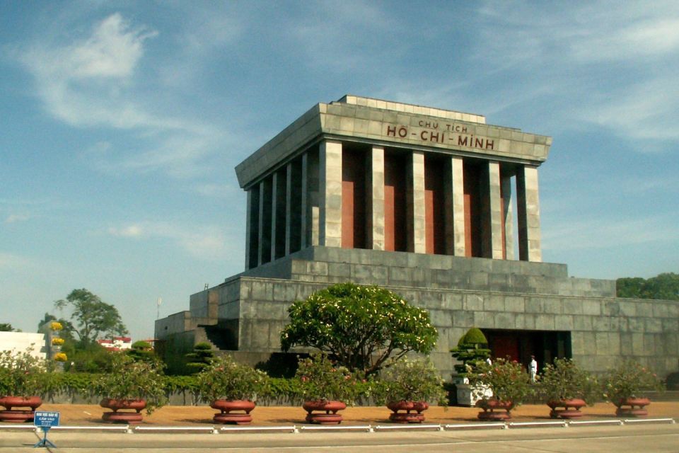 Private Hanoi City Tour: HoChiMinh Mausoleum & Water Puppet - Price, time, and what you’re really paying for (at $80 per person)