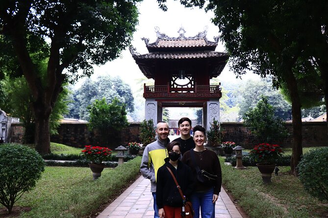 PRIVATE Hanoi City Tour One Day - Vietnam Museum of Ethnology: 54 groups, real cultural detail