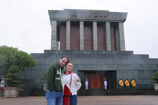 PRIVATE Hanoi City Tour One Day - Lunch at a renowned Vietnamese restaurant: how it fits the day