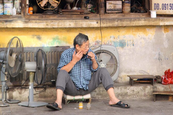 Private Hanoi Half-Day Tour: Train Street and Must Visit Places - Hanoi Opera House: a quick photo stop with real architectural context