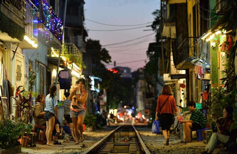 Private Hanoi Walking Tour with visit Train Street - Price and value: why $28 can work for a 3-hour hit list