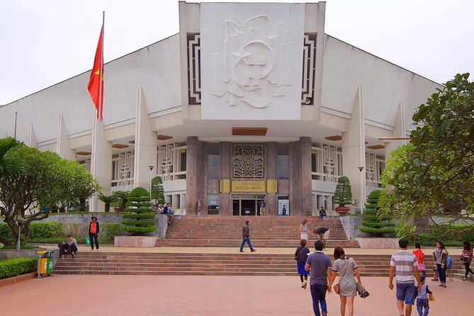 (Private) Hanoi War Sites Tour - A private war-sites tour that doesn’t feel like a lecture hall