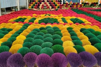 Private Tour Incense Village, Hat village & Train Street Coffee - Quảng Phú Cầu Incense Village: Real Craft, Best in Dry Weather
