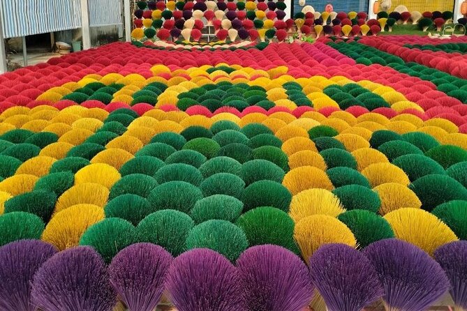 Private Tour Incense Village, Hat village & Train Street Coffee - Quảng Phú Cầu Incense Village: Real Craft, Best in Dry Weather