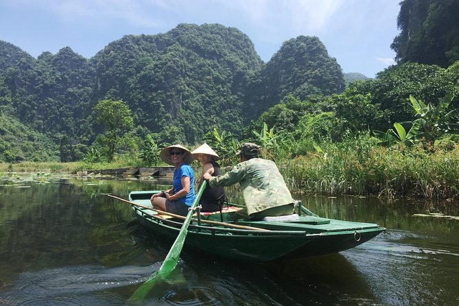[Private] Trang An Boat Ride and Hoa Lu Temples - Day tour - What to bring and how to stay comfortable