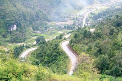 Private Transfer Between Lao Cai Train Station and Sapa Town - Inside the Car: Comfort, Quiet Expectations, and the Expressway Time Saver