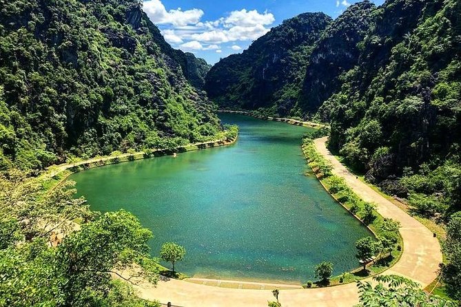 Private Transfer FROM/to Hanoi TO/from Ninh Binh (Hotel Pickups) - Stops and flexibility on the way