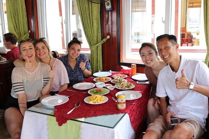 Private Transfer Hotel Pick Up for Small Group Halong Day Tour - Thien Cung Cave: cauliflower limestone and cave time you can handle