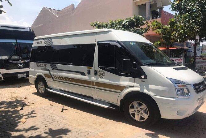 Private transfers Hanoi <=> Ha Giang One Way (Free hotel pickup) - Driver Skills, English, and the Safety Question
