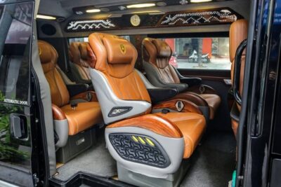 Private Transfers Hanoi <=> Halong One Way by Express Road - The Drive Time Reality: 160 km, Express Way, and a Much Easier Schedule