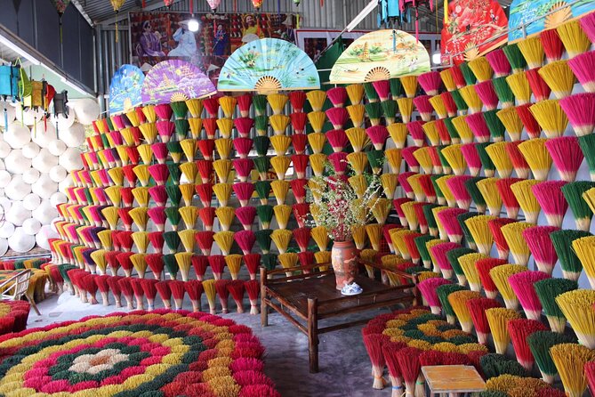 Quang Phu Cau Incense Village And Perfume Pagoda Full-Day Tour - Huong Pagoda and the Yen Stream: sacred calm plus real walking