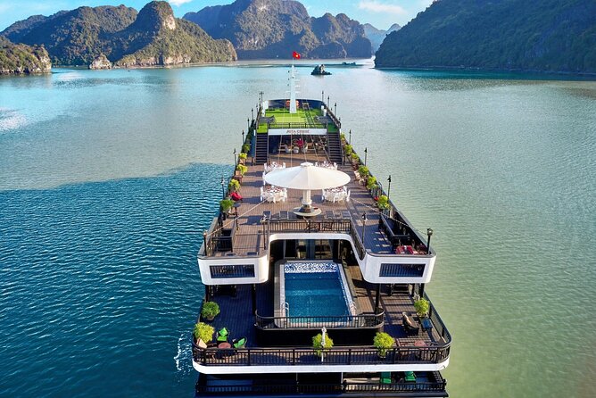 RITA CRUISE - LUXURY 5 STAR CRUISE in HALONG BAY from HANOI - Getting from Hanoi to the bay: easier than it sounds