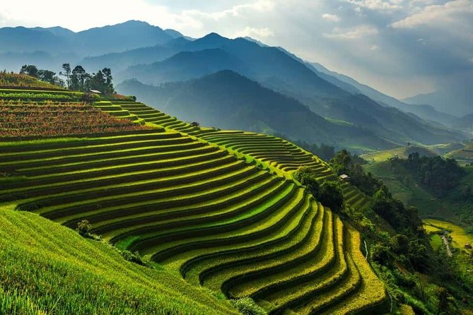 Round - Trip Hanoi - Sapa - Hanoi Private Vehicle Charter - Comfort and Safety: Air-Conditioned, Daytime Road, Fewer Headaches
