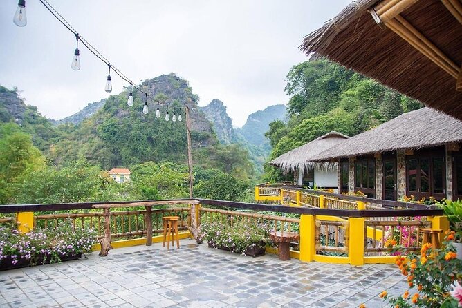 Roundtrip: HaNoi - NinhBinh - LanHa Bay on 5-Star Cruise 3days - Price and value at around $300: what you’re paying for