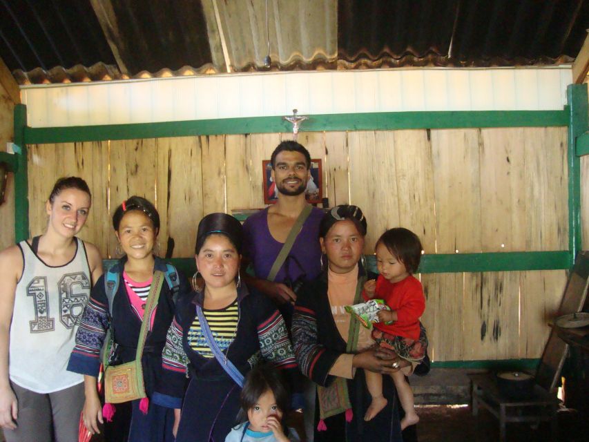 Sa Pa: 6-Hours Muong Hoa Valley Trek with Local Ethnic guide - Lunch on your own: local food stops and shopping pressure