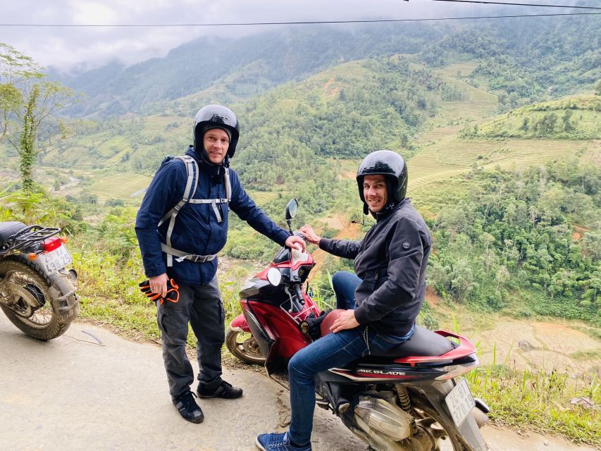 Sa Pa: Guided Motorbike Tour to Ethnic Villages with Lunch - Lunch at Hang Da: the break that also acts like a viewpoint reset