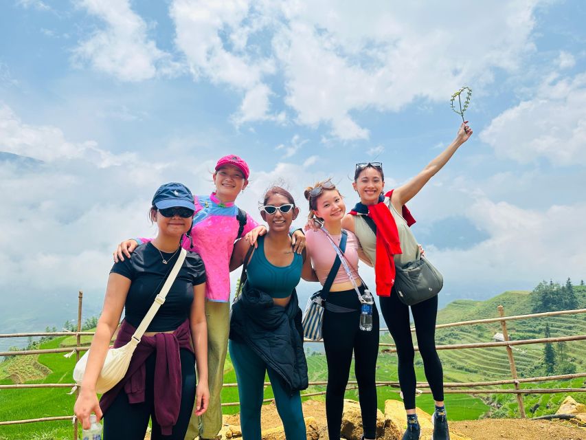 Sapa 1 day trekking hidden place of terraced fields - Learning the Meanings Behind the Clothing You See