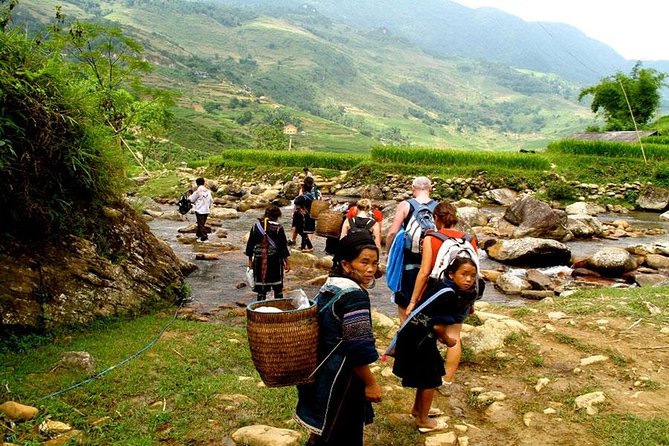 Sapa 3 Days 2 Nights Trekking Tour From Hanoi (2 Nights in Hotel) - From Hanoi to Sapa: the bus day that sets the pace